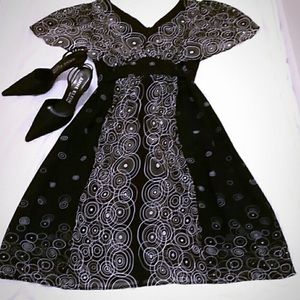 GORGEOUS, BEAUTIFUL, ELEGANT DRESS, SIZE 6